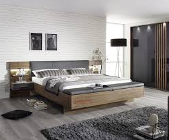 Ъглови единични легла и обзавеждане на спалня на топ цени. Leglo Mosbah Za Matrak 180 200 Sm