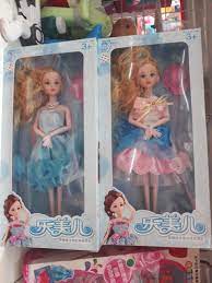 Hộp búp bê barbie khớp váy đẹp siêu xinh, giá chỉ 65,000đ! Mua ngay kẻo  hết! | Búp bê, Búp bê barbie, Kẹo