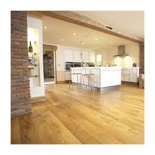 What are the different types of engineered flooring? Brushed Engineered Character Oak Flooring 20mm