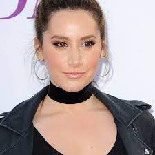 Ashley Tisdale left “dying” with embarrassment after she flashes her nipple  covers on red carpet - Irish Mirror Online