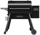 Ironwood 885 Wood Fired Grill with WiFIRE Technology TFB89BLFC Traeger