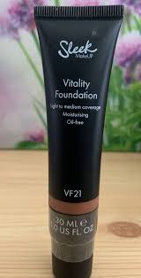 sleek makeup vitality foundation light