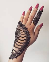 Mehndi designs give the latest and most significant trending mehndi designs for girls and bridal along with the groom. Eid Mehndi Designs