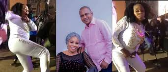 Please use jbtyni.top to always access the forum. Tope Alabi S Husband Reacts To Her Viral Soapy And Zanku Dance Video