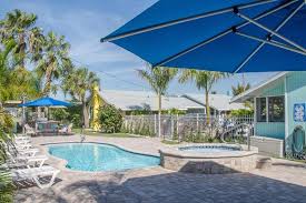 Thehotelzamora.com) is one of the newer boutique hotels to be built in st. Pet Friendly Vacation Rentals In St Pete Beach Fl Bringfido