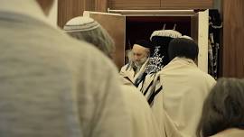 Roeh Israel Shabbat Service