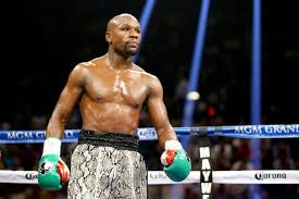 After he sparked a brawl by taking mayweather's hat following a. Mayweather To Fight Youtube Star Logan Paul On June 6