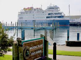 michigan cruise ship port
