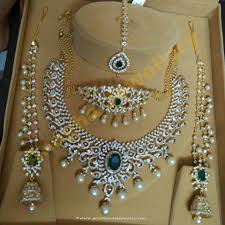 diamond bridal jewellery set from