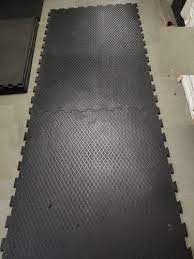 gym mat available in whole