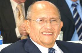 Doctor Leonel Ayala García, fundador de los Grupos de Sicoterapia de la línea del Ayala, GSA. (FOTO JUAN ARÉVALO). Grupos de Sicoterapia de la línea del ... - 2in