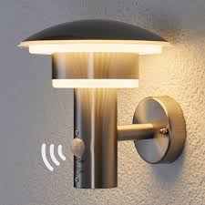 pir outdoor wall light lillie with leds