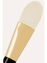 tom ford beauty foundation brush 01