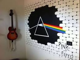 Жена возвращается к нему, но под действием наркотиков пинк её не узнает. Best Wall Murals Ideas Music 41 Ideas Pink Floyd Wall Pink Floyd Decor Pink Floyd Art