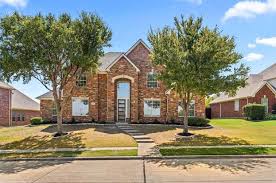 frisco tx waterfront homes