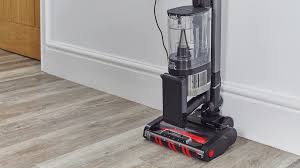 shark vs dyson vacuum cleaner which