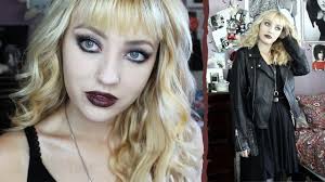 super easy goth makeup outfit you