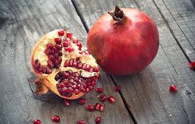 pomegranate nutrition facts health