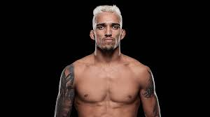 A professional mma competitor since 2008, oliveira has mainly fought in small brazilian promotions until his move to the ufc. Charles Oliveira Live Stream Gratismonat Starten Dazn De