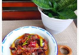Sambal is a chili sauce or paste, typically made from a mixture of a variety of chili peppers with secondary ingredients such as shrimp paste, garlic, ginger, shallot, scallion, palm sugar, and lime juice. Resep Sambal Terong Ungu Oleh Hj Tintin Purnama Sari Cookpad