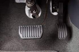 brake pedal goes to floor causes and