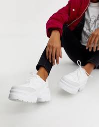 Refresh your wardrobe with asos design's selection of fashionable shoes, including ankle boots and lace shoes, and find comfortable shoes that never compromise on style from new look. Asos Design Distance Chunky Sneakers Asos