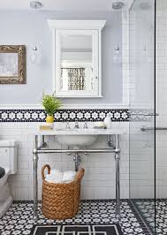21 pretty bathroom backsplash ideas