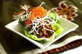 asian lettuce cups with turkey and green apple