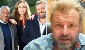 So we've always imagined martin roberts has a rather impressive home of his own. Martin Roberts Homes Under The Hammer Host In Candid Show Revelation It S The Worst Bit Newsgroove Uk