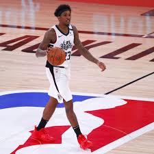 Contributes 16 points off bench. Clippers Lou Williams Going For Wings Outside Bubble Wasn T Best Decision Bleacher Report Latest News Videos And Highlights