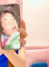 Hoa hậu Phương Lê đưa cận mặt bé gái 8 tuổi tử vong lên livestream