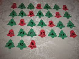 31 Laminated Bell And Christmas Tree Calendar Pocket Chart