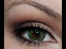 dramatic makeup for green eyes you