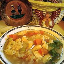 soupa de quinoa con pollo peruvian