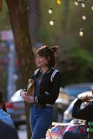 No real reason for these pics other than the fact that, it in the early light of day, as the sun was just breaking over the rooftops and.movie of dakota johnson. 170 How To Be Single Dakota Ideas Dakota Johnson Dakota Mayi Johnson Dakota Johnson Style