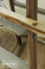 You can always buy an easel at an art supply store, but you can build one at home with wood, pipe, or cardboard! Wood Ladder Easel Homewardfound Decor