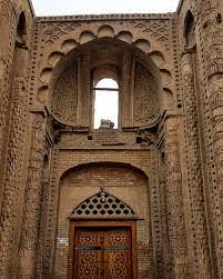 Zsr on Twitter: "یکی از بناهای دیدنی و بی نظیر تاریخی اصفهان، مسجد جامع  جورجیر می باشد. سردر مسجد جامع جورجیر از قدیمی ترین بناهای تاریخی مربوط به  دوران دیلمی می باشد.