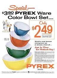 Vintage Pyrex Yellow Primary Color