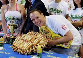 Find the perfect joey chestnut stock photos and editorial news pictures from getty images. Defending Champ Chestnut Sets Record With 74 Hot Dogs Wtop
