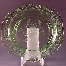 Depression Glass Plates And Bowls