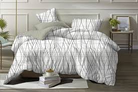 white stripes bed linen for hospital