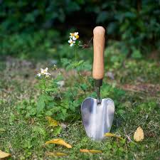 stainless steel garden shovel