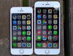 It looks just like its predecessor, and you won't be able to tell the two from afar. Iphone 6s Vs Iphone 6 What S The Difference