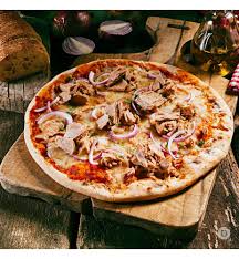 Slices for this size is probably 8 slices. Pizza Tonno O 32cm Pizza Ristorante Pizzeria 99 Restaurant