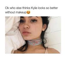 ok who else thinks kylie looks so