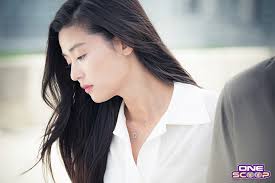 She is also known as the commercial model who works for 'samsung my jet printer.' she appeared on the cover of many. K Trivia Fun Facts About Jun Ji Hyun One