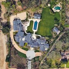 See more of kim kardashian and kanye west on facebook. Kim Kardashian And Kanye West Spent 20m Renovating Hidden Hills House Curbed La