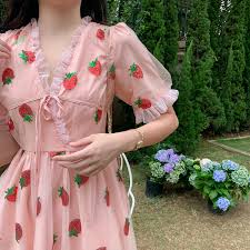 Tiktok might be all about songs, viral dances, pranks, comedy bits and everything in between, but for those in the know, it's also a platform that's perfect for hopping on the craze of streaming in real time. Strawberry Dress Tiktok Viral Egirl Women Strawberry Tulle Etsy
