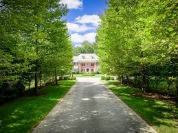 luxury homes in new canaan
