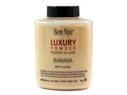 ben nye bella luxury powder banana 3
